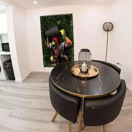 Cozy With Private Jacuzzi Appartement *