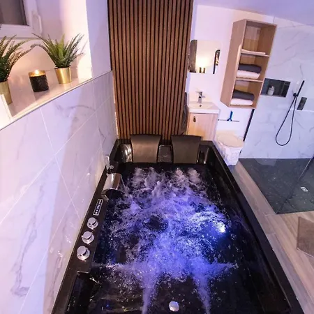 Appartement Cozy With Private Jacuzzi *